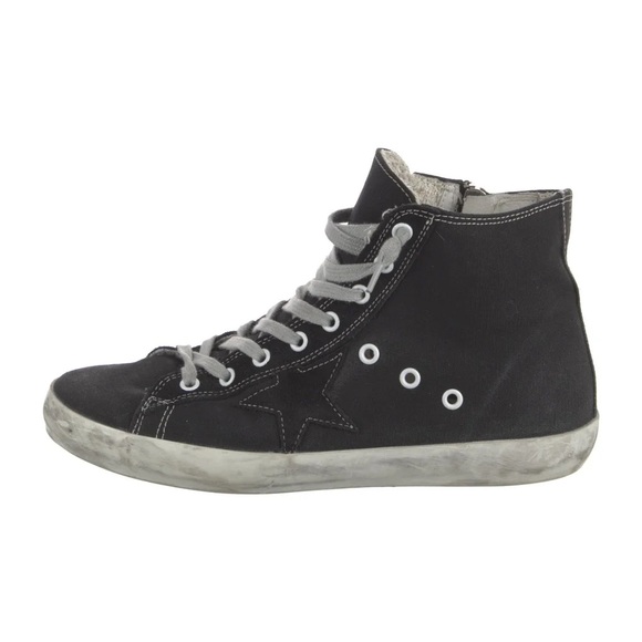 ❤️Golden Goose Star High Tops❤️ - Picture 1 of 5